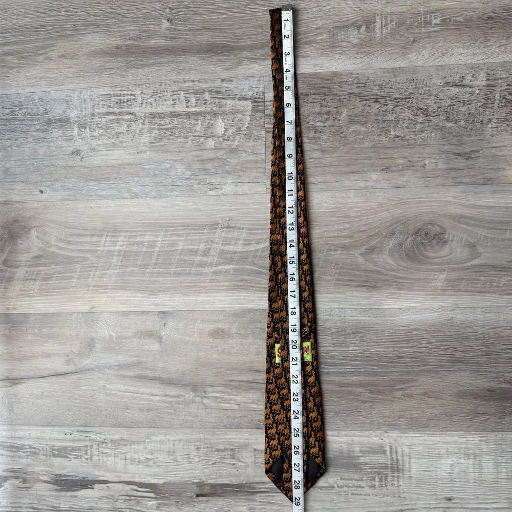 2001 Scooby-Doo! Cartoon Network Hanna-Barbera Necktie Neck Tie Novelty